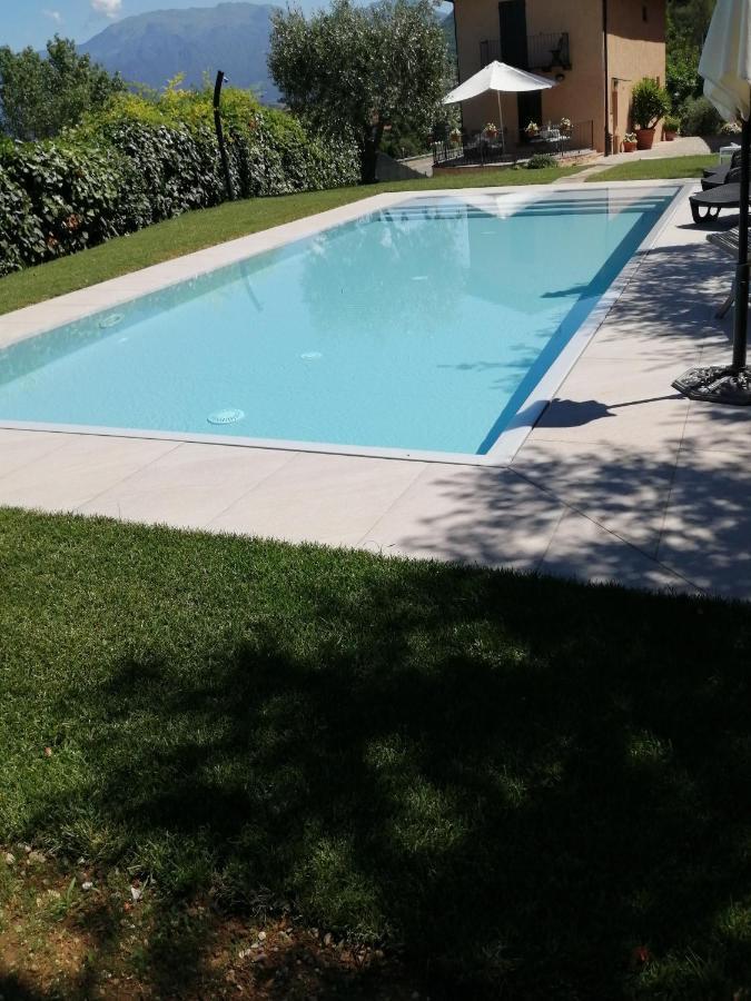 إيزِيو B&B Ronco Degli Ulivi المظهر الخارجي الصورة